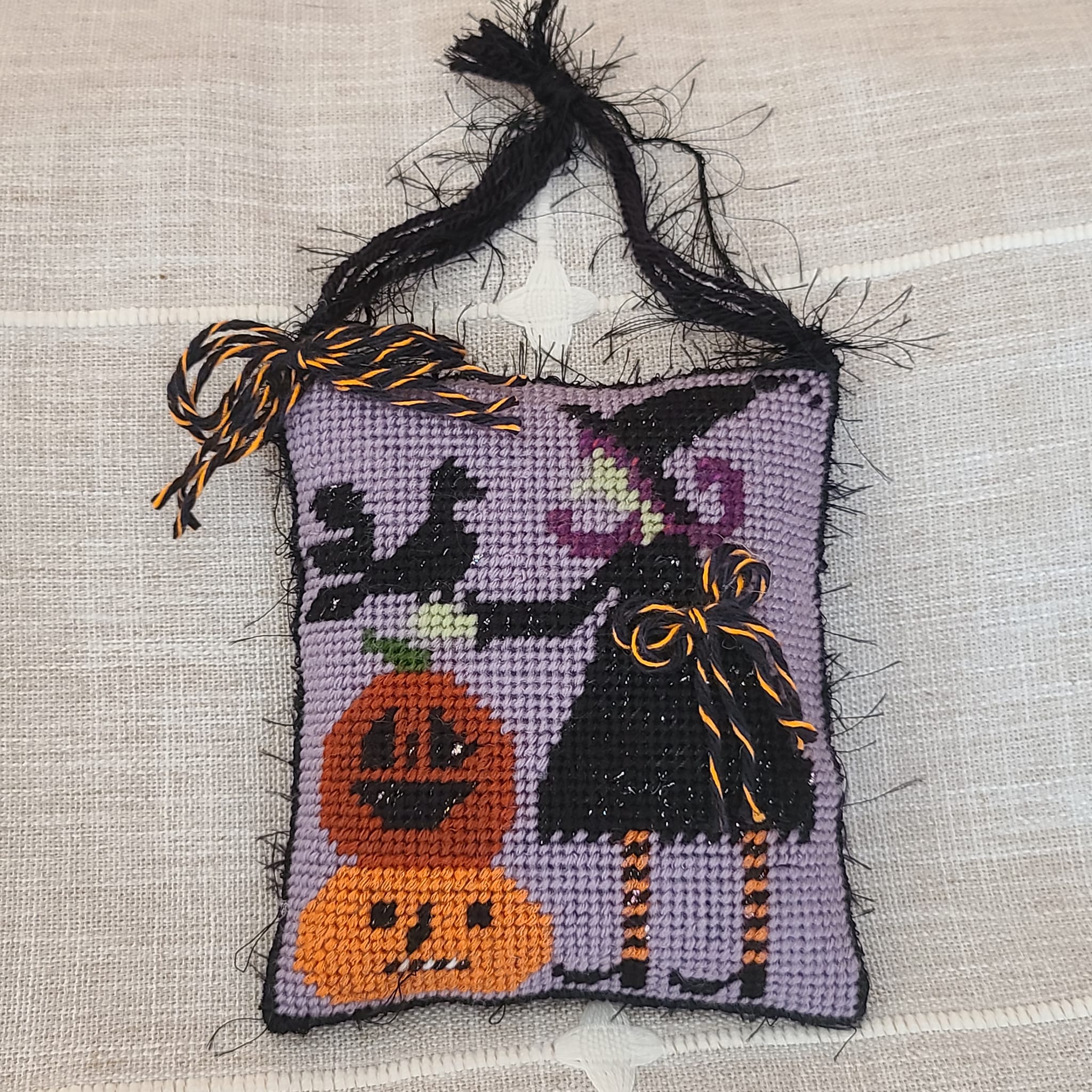 Halloween finished needlepoint witch with crow and pumpkins - Click Image to Close