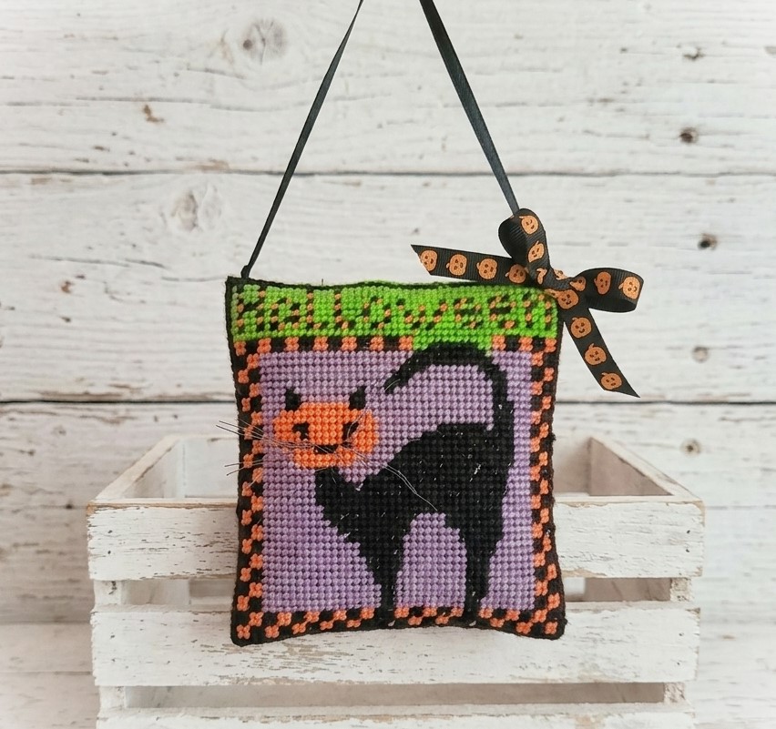 Halloween needlepoint black cat ornamental hanger