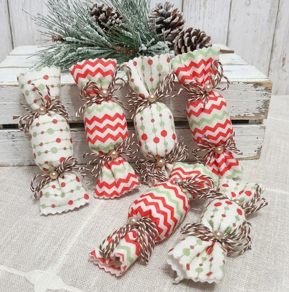 Bowl filler candy ornaments set of 3 Christmas patterns