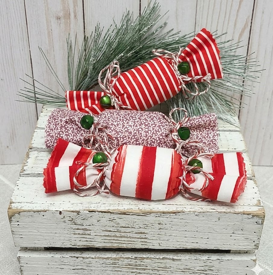 Bowl filler candy ornaments set of 3 Christmas red and white
