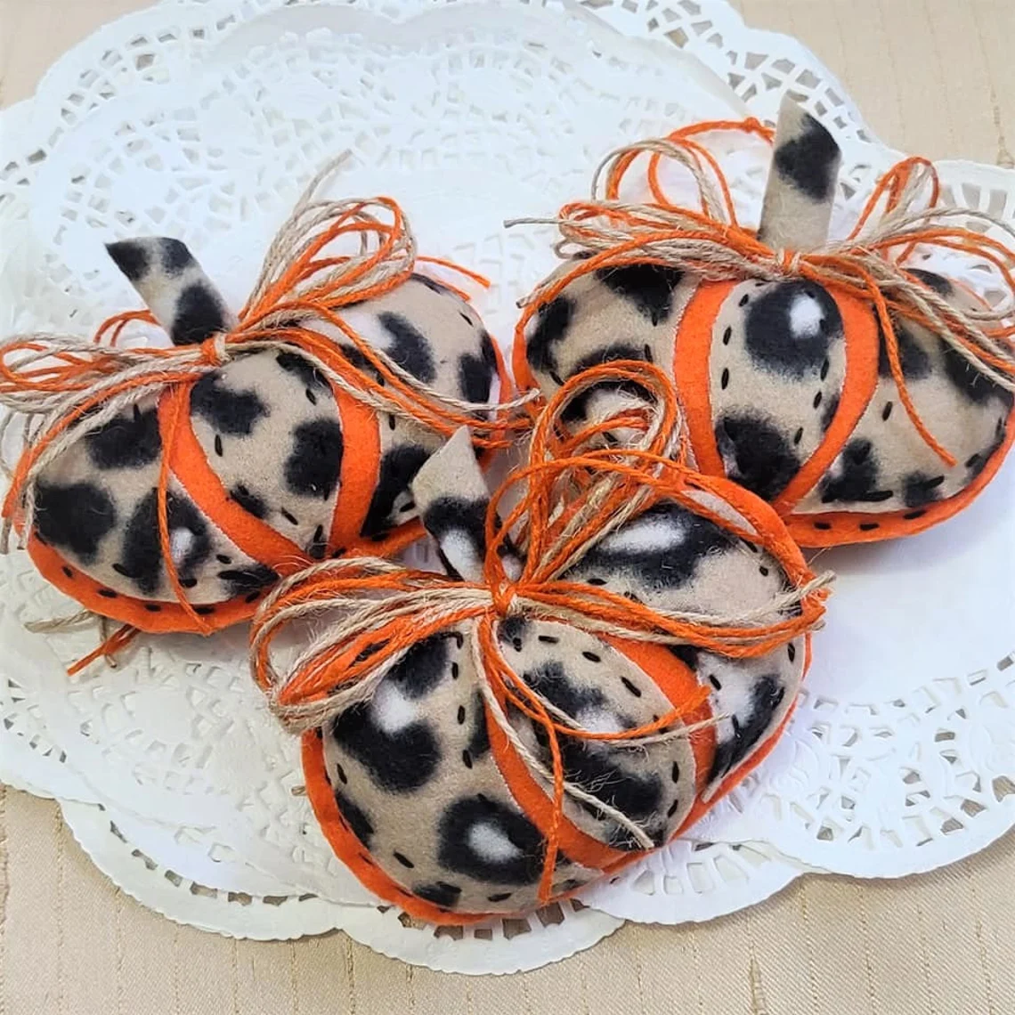 Halloween felt leopard print pumpkin ornament or bowl filler - Click Image to Close