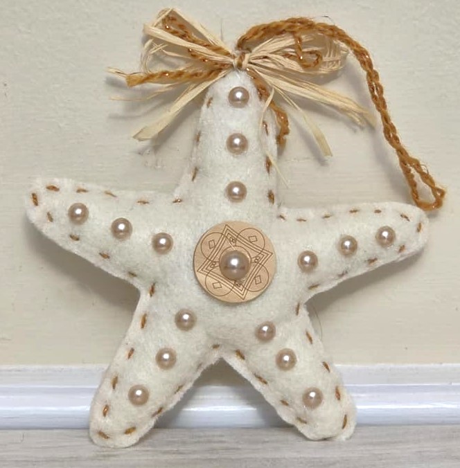 Starfish ornament, handmade ornament, felt ornament, coastal decor, marine life ornament - Click Image to Close