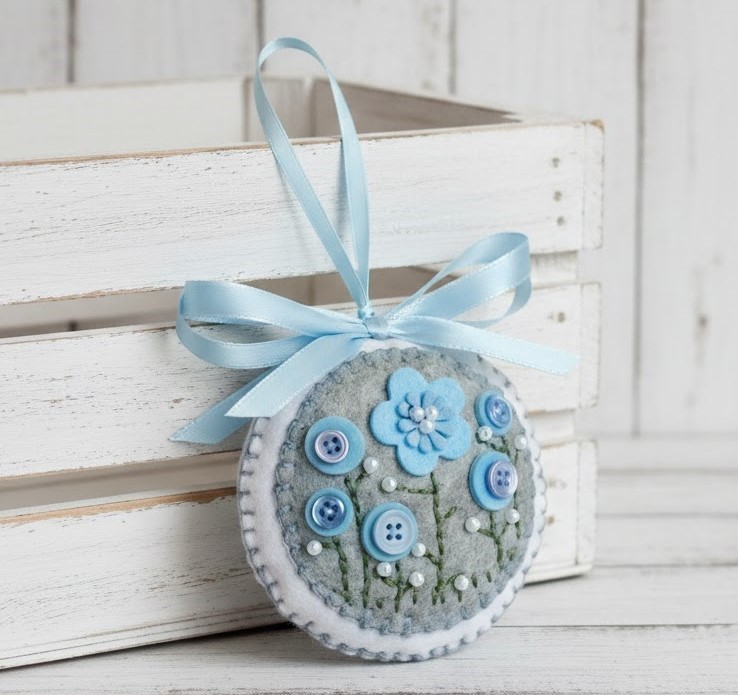 Felt embroidery round ornament w blue flowers, buttons