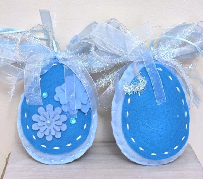 Easter egg felt ornaments two tone blue floral accents