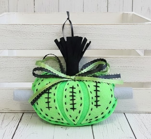 Frankenstein Pumpkin felt ornament - light green
