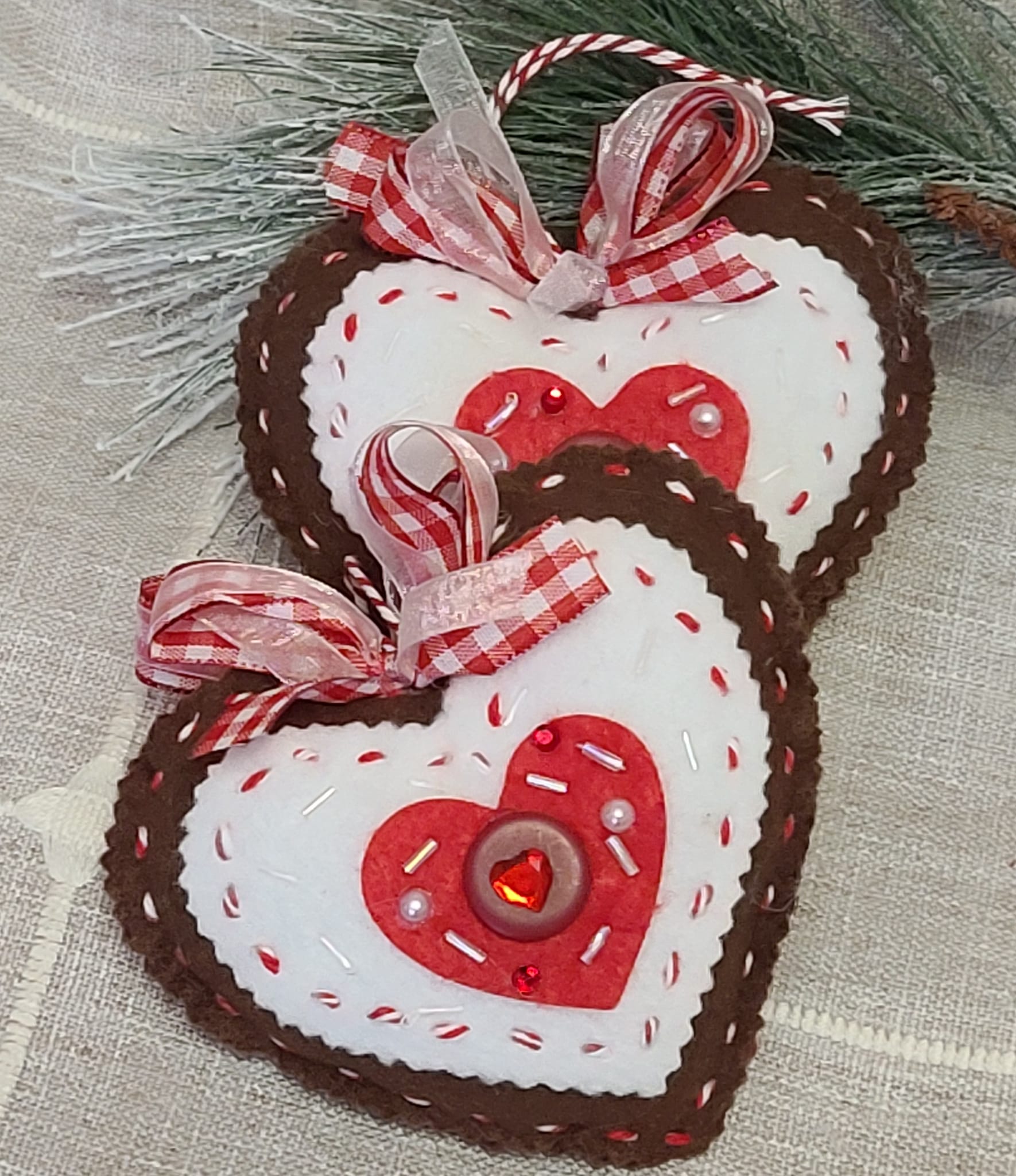 Felt chocolate red heart with gingham bow ornament - Click Image to Close