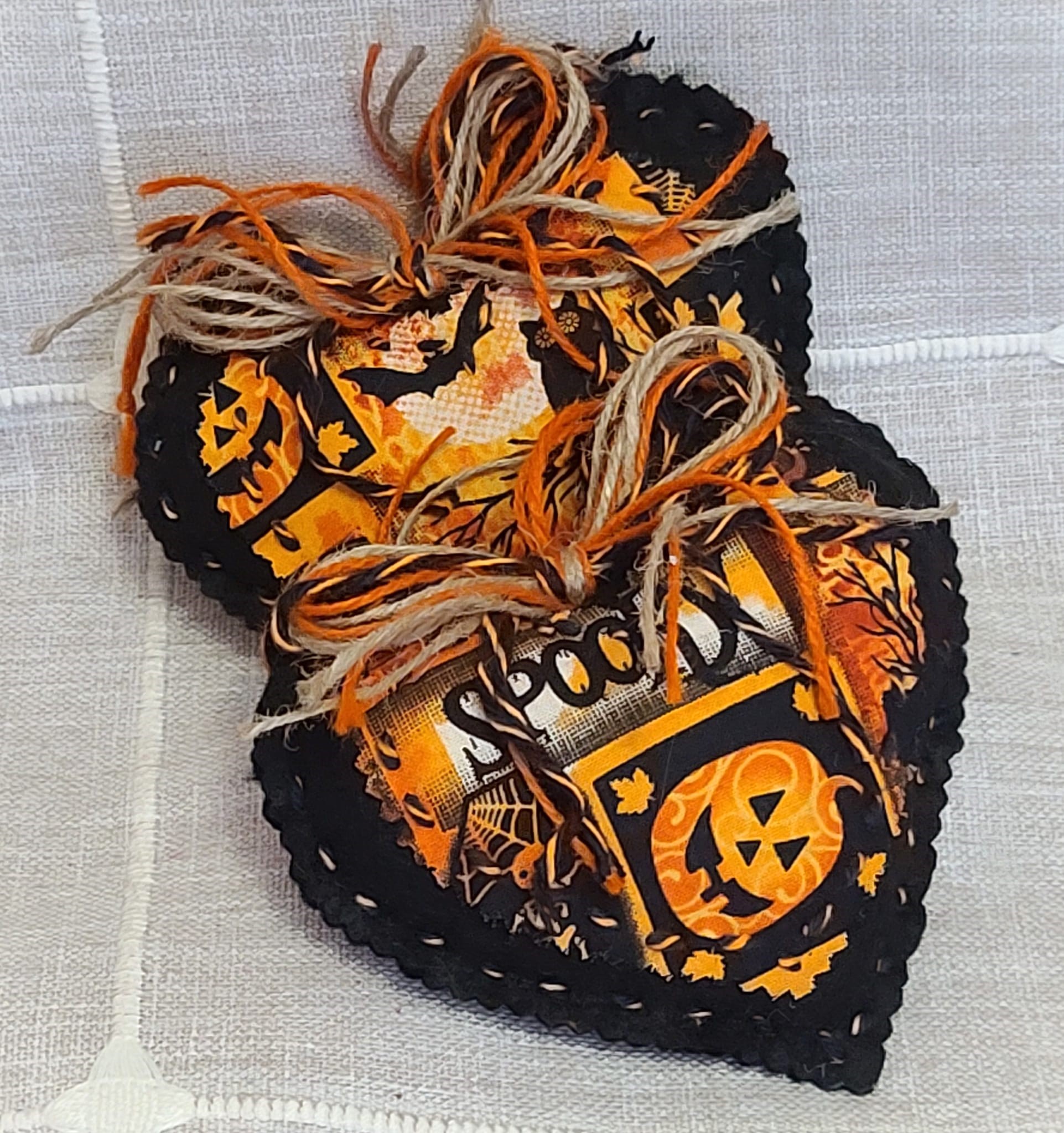 Halloweeen fabric and felt heart ornament -SPOOKY