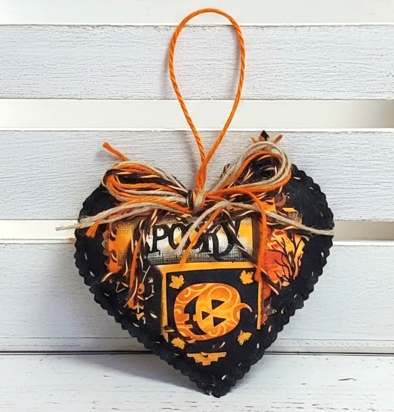 Halloween ornament with spooky fabric and felt - spooky