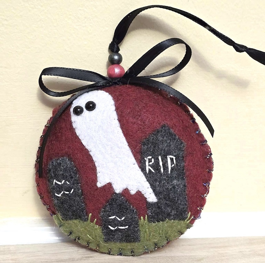 Graveyard scene ornament, halloween ornament, handmade ornament, felt ornament, embroidery and bead accents