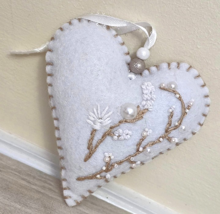 Handmade felt heart ornament, Chic Country ornament, white heart ornament with embroidery and beads