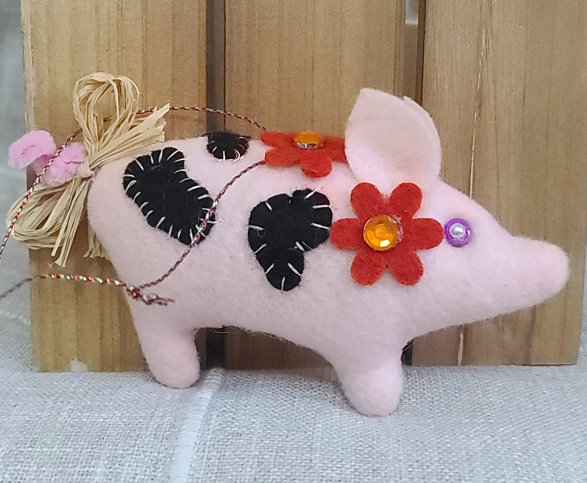 Felt piggie ornament - with red flowers
