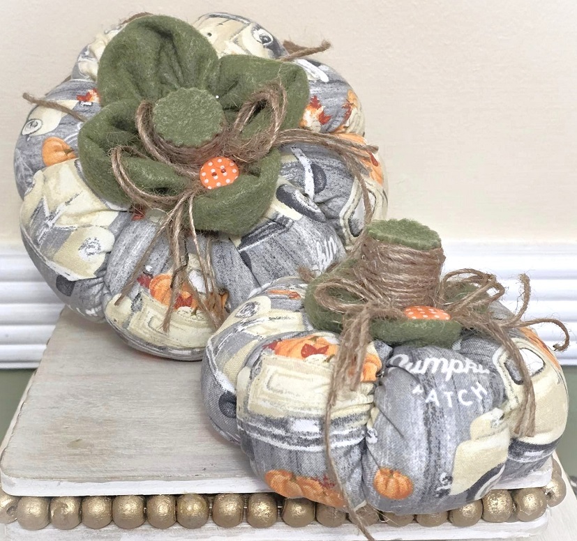 Handmade pumpkins, tabletop pumpkin decoration, pumpkin patch fabric, rustic, farmhouse decor, set of 2 - Click Image to Close