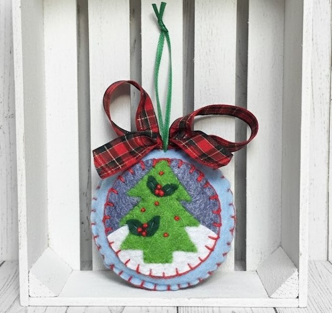Christmas tree felt ornament Christmas tree felt ornament