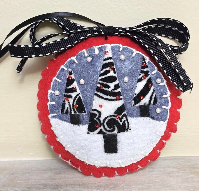 Felt evergreen trees round ornmanet, handcrafted embroidery and glass bead accents