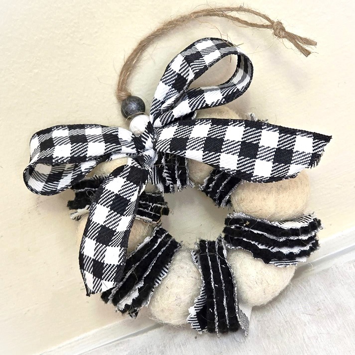 Wreath ornament, Wool felted wreath with fabric accents, white and black, gingham bow