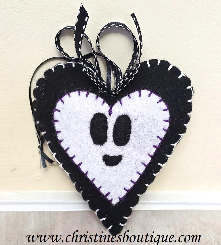 Halloween ornament, handcrafted ornament, felt ornament, ghost heart ornament, ghost - Click Image to Close