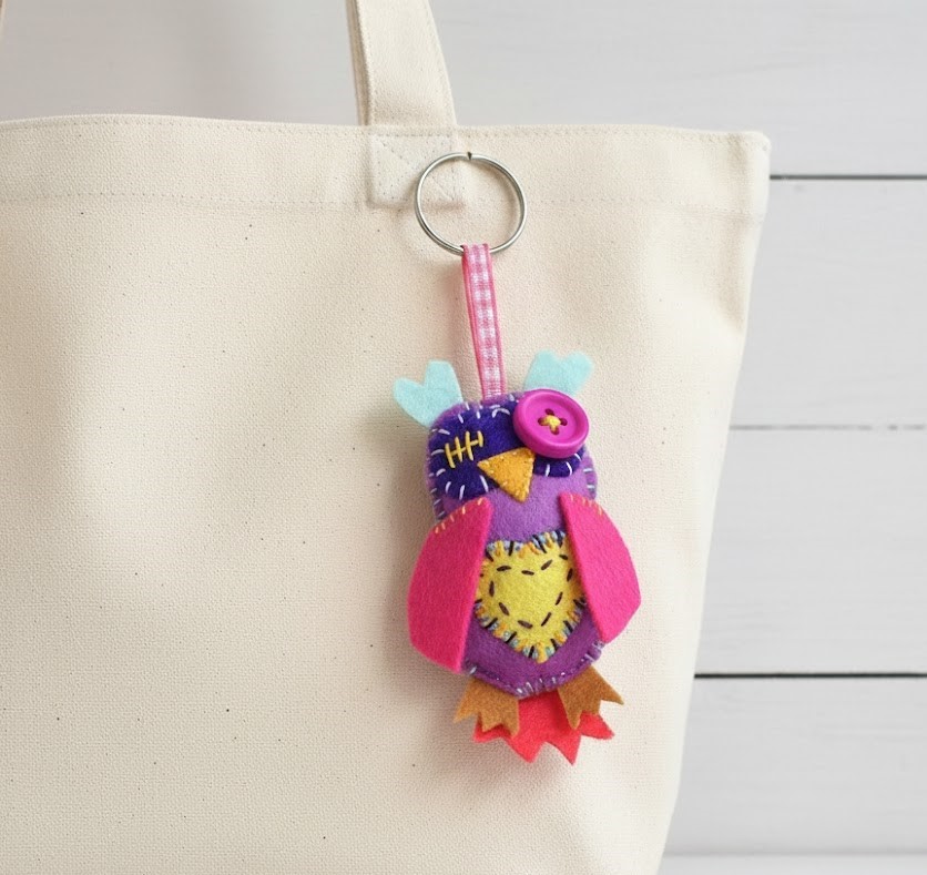 Felt Owl Keychain