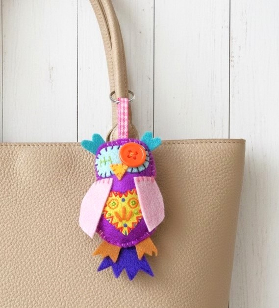 Felt Owl Keychain