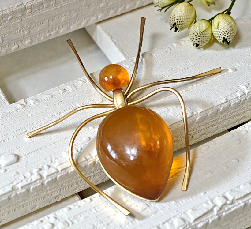 Vintage Russian Baltic Amber Spider Brooch Insect Pin,Hallmarked