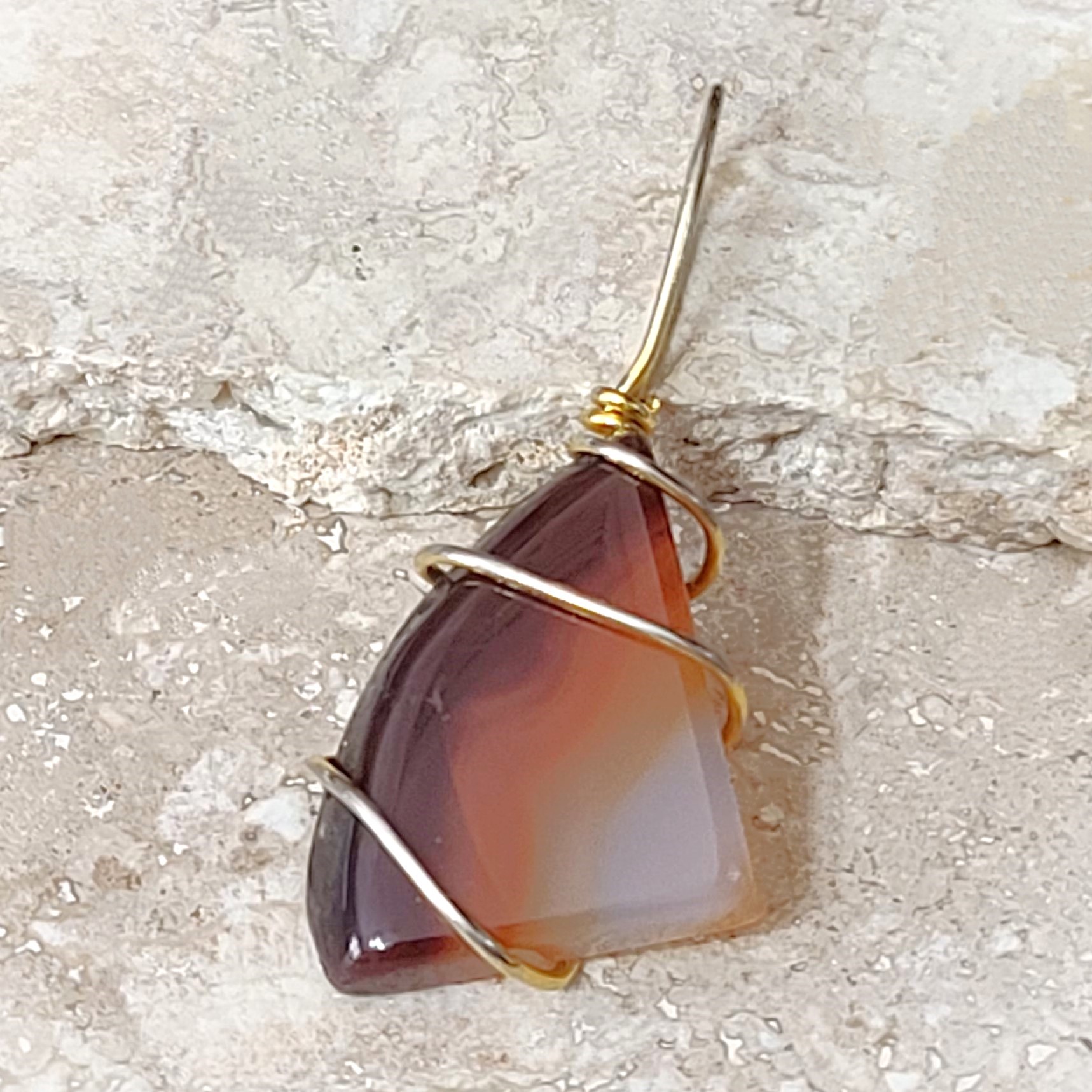 Wire Wrapped Agate Gemstone, in Gold Plate Wiring - Click Image to Close