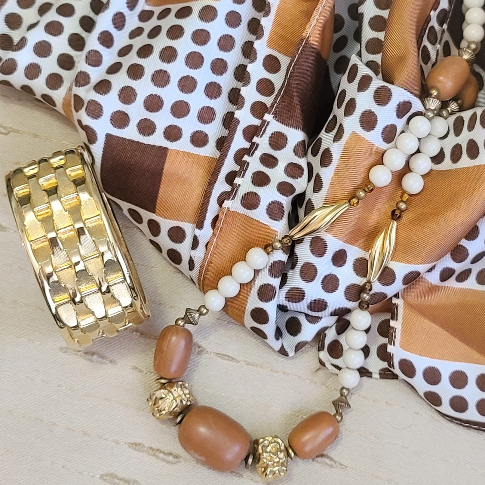 Vintage 1970's brown hues scarf, matched necklace and bracelet