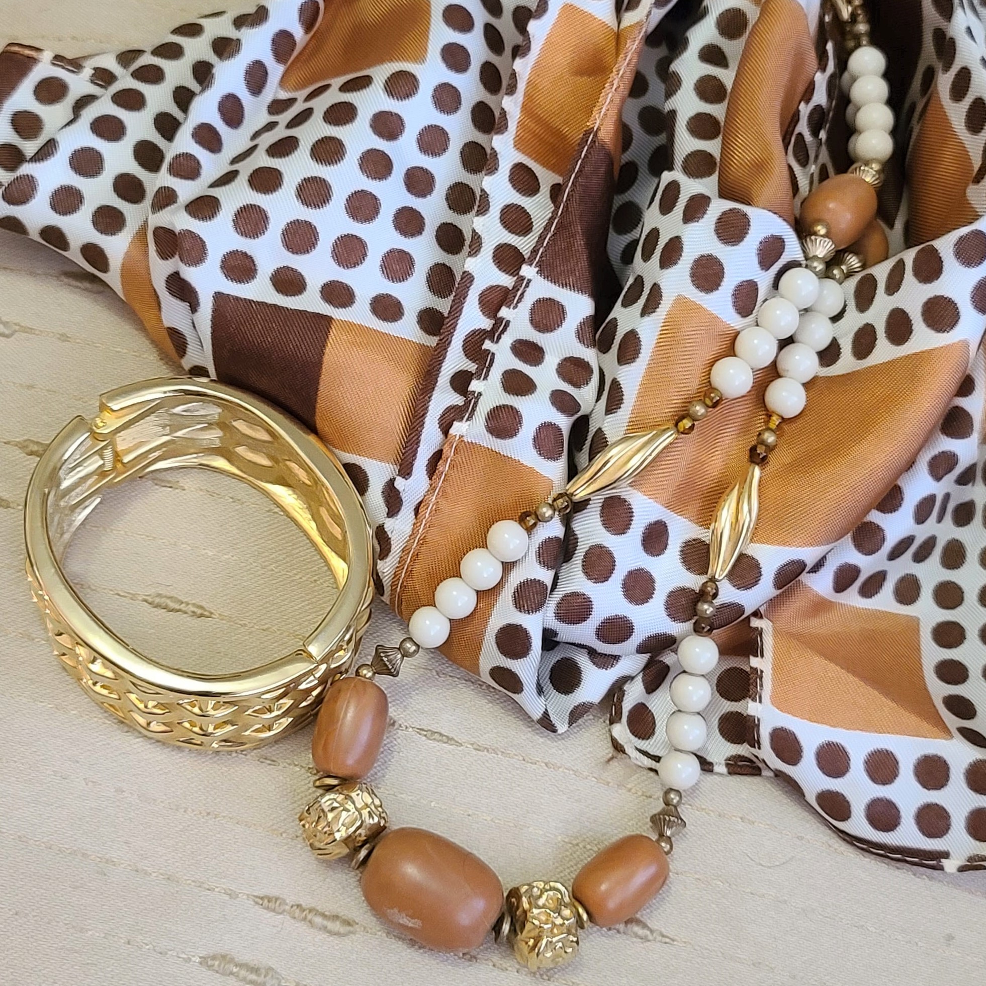 Vintage 1970's brown hues scarf, matched necklace and bracelet