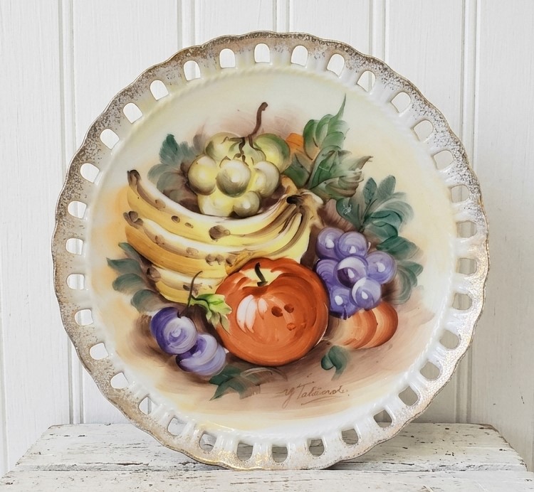Vintage Ucagco Hand-Painted decorative Plate, Japan, Signed S. Kuzuya 1950s, vintage Kitchen, olorful Kitchen Accent, Fruit Art Vintage Ucagco Hand-Painted decorative Plate, Japan, Signed S. Kuzuya 1950s, vintage Kitchen, olorful Kitchen Accent, Fruit Art